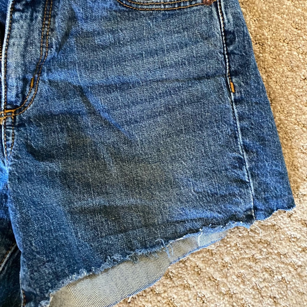 Universal Thread for Target Jean Shorts - Picture 4 of 5